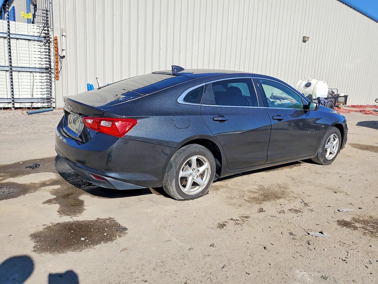 2017 Chevrolet Malibu Ls - Image 3