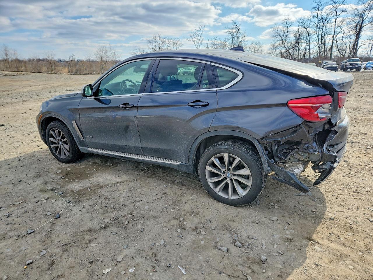 2016 BMW X6 xDrive35I - Image 2