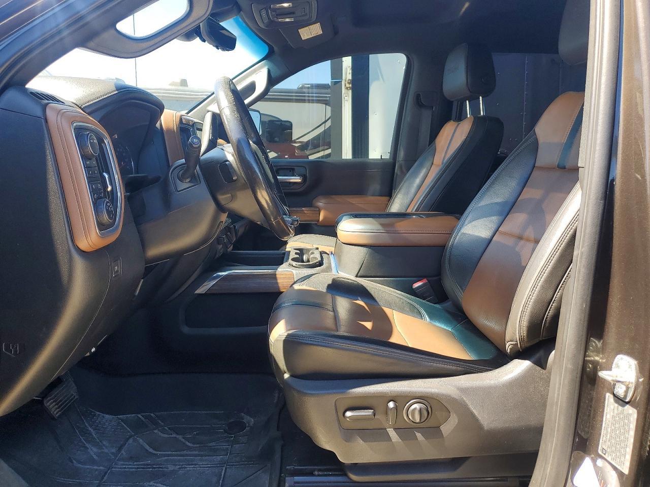 2020 Chevrolet Silverado K3500 High Country - Фото 7