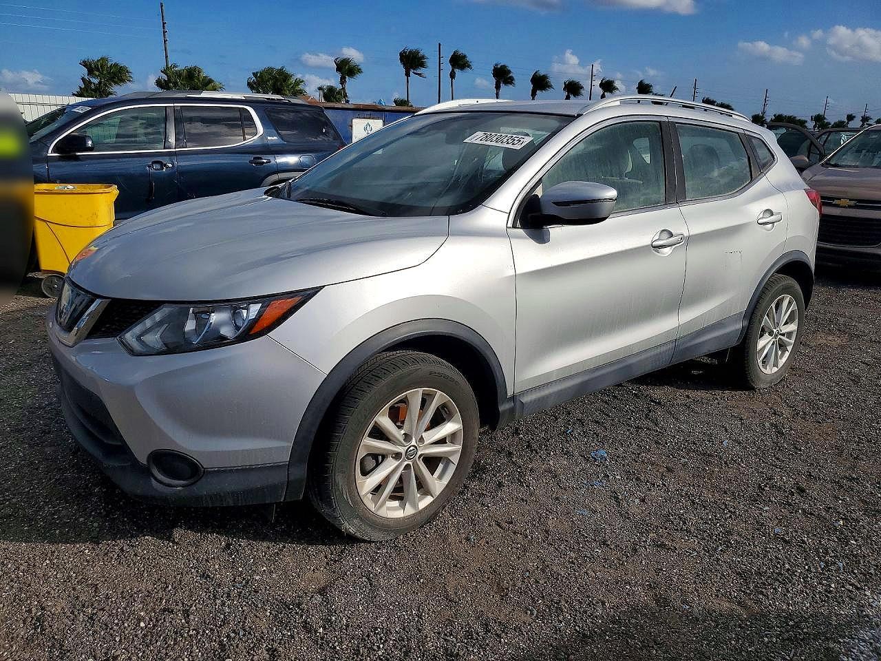 2019 Nissan Rogue Sport S - Image 2