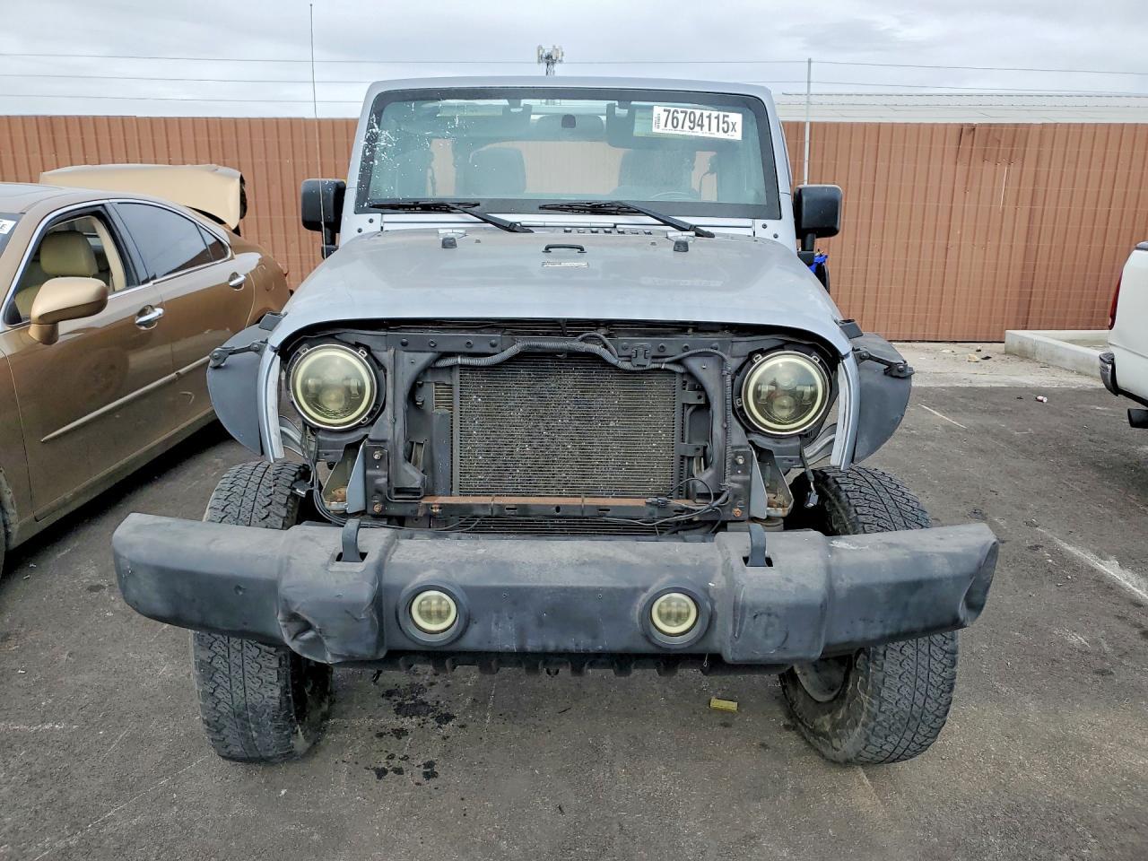 2013 Jeep Wrangler Unlimited - Image 5