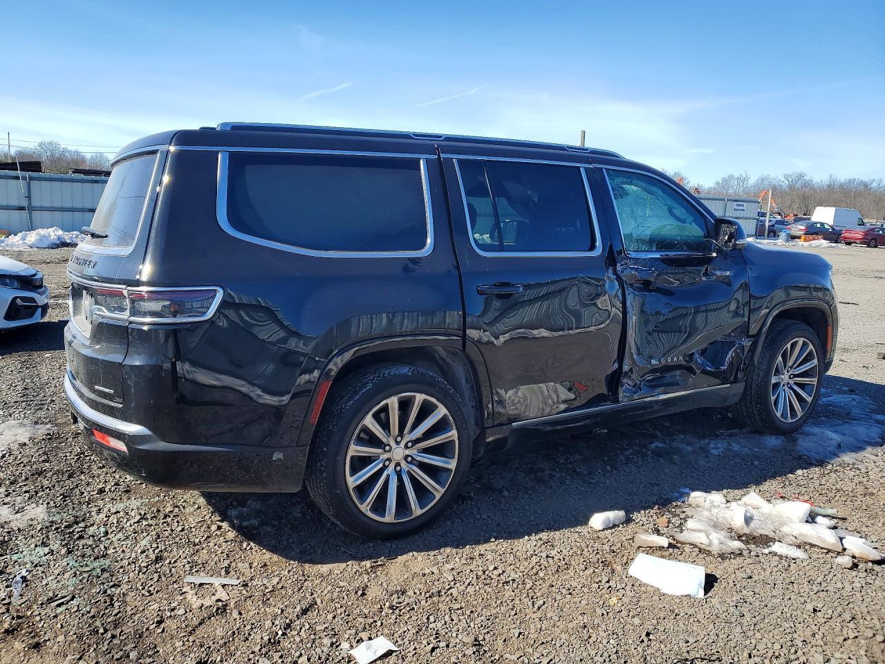 2022 Jeep Grand Wagoneer Series I - Фото 3