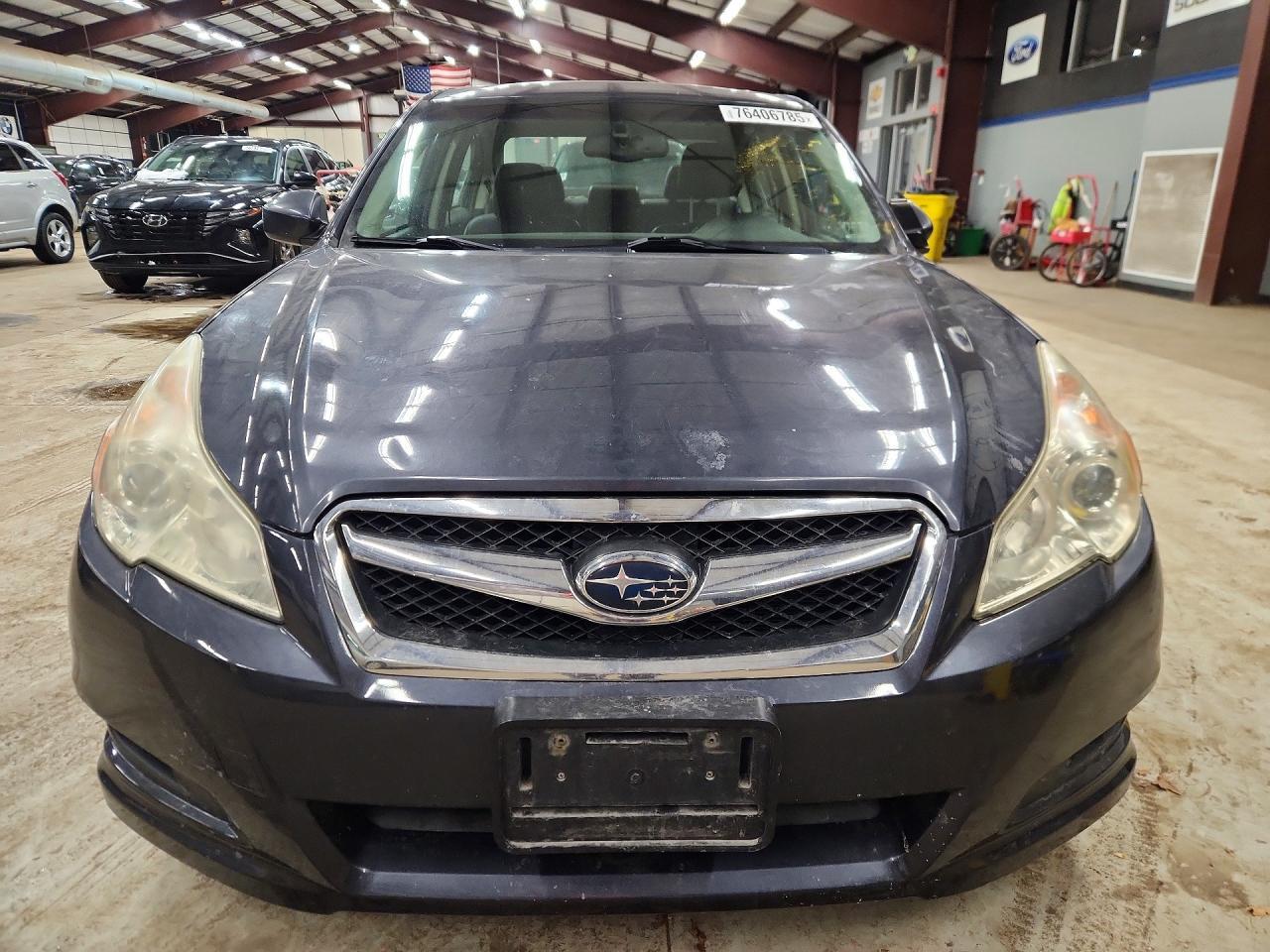 2011 Subaru Legacy 3.6R Limited - Фото 5