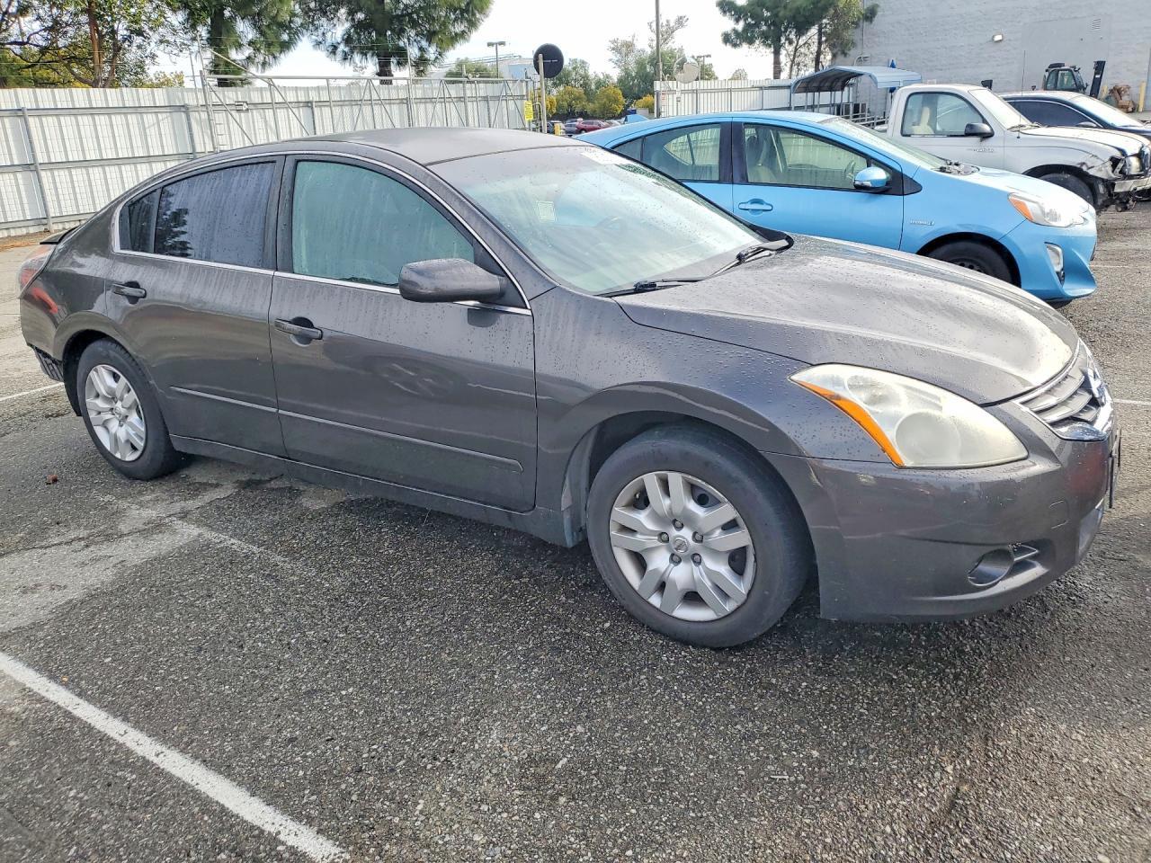 2012 Nissan Altima Base - Фото 4