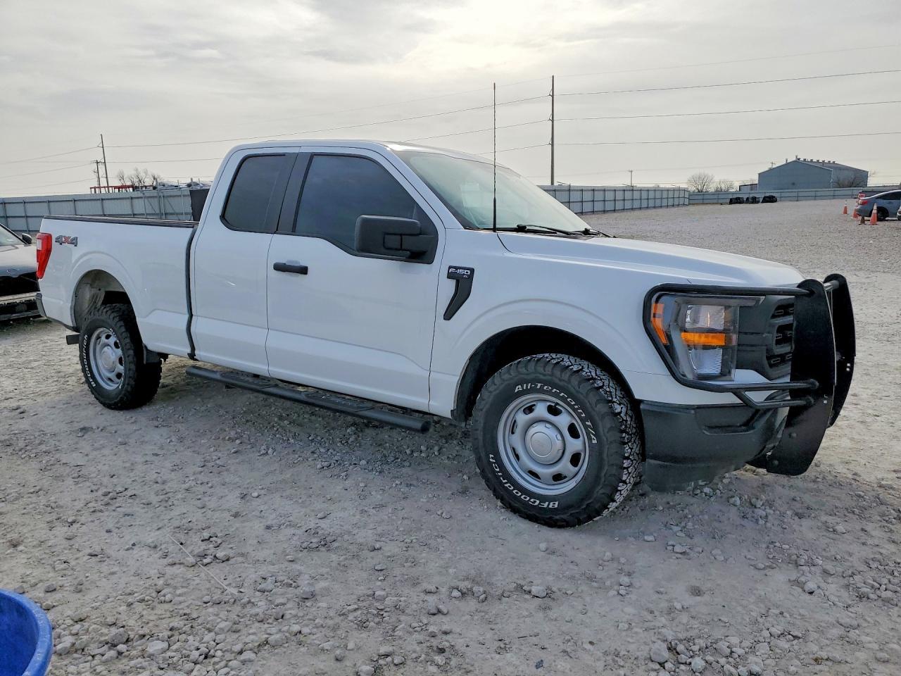 2023 Ford F150 Super Cab - Фото 4
