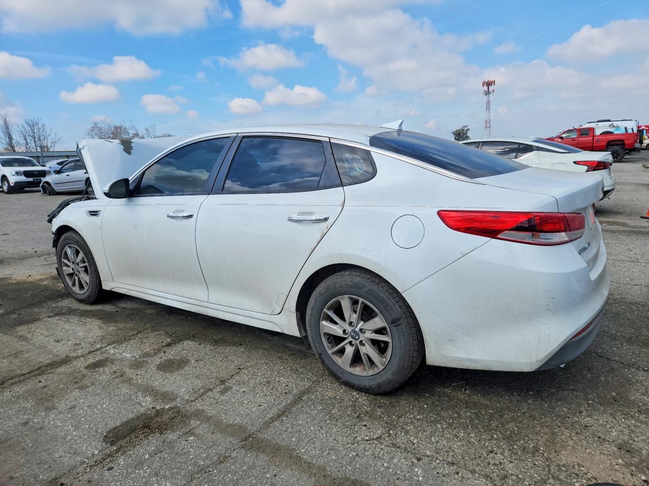 2016 Kia Optima Lx - Фото 2