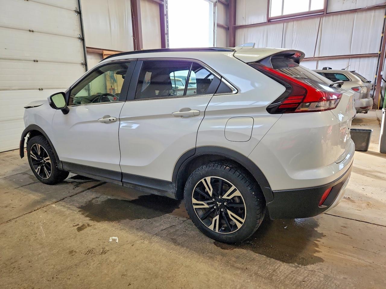 2023 Mitsubishi Eclipse Cross Le - Фото 2