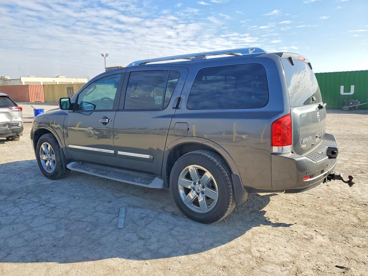 2011 Nissan Armada Platinum - Image 2