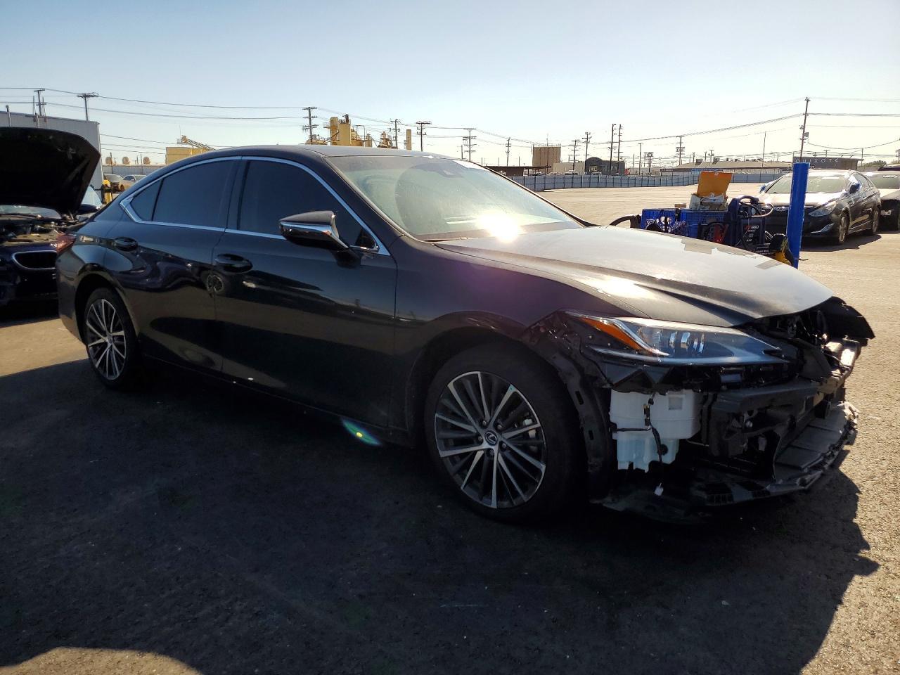 2024 Lexus Es 300H Base - Image 4