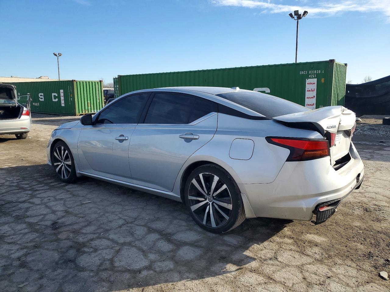2020 Nissan Altima 2.5 Sr - Фото 2