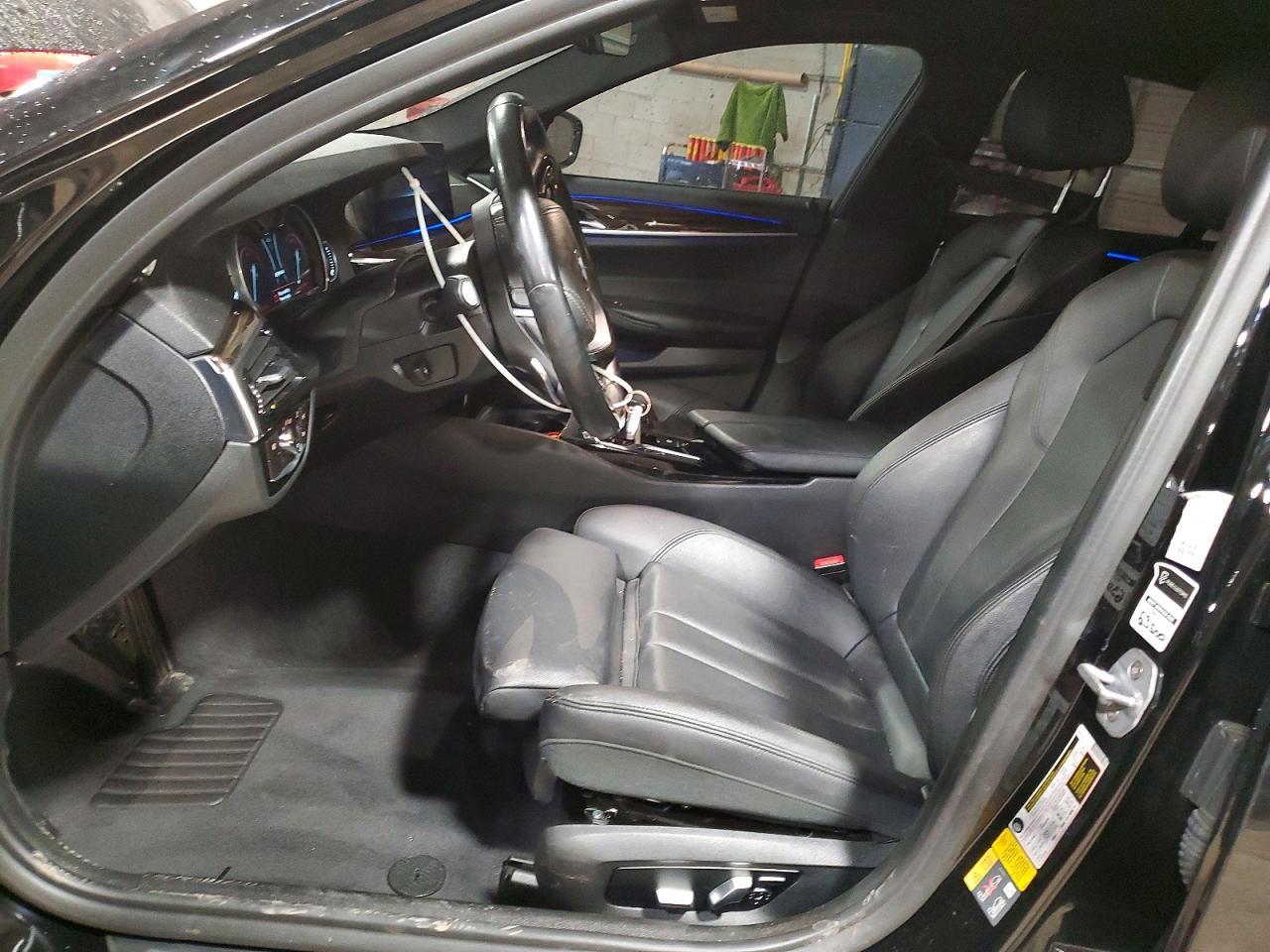 2018 BMW 530E - Фото 7
