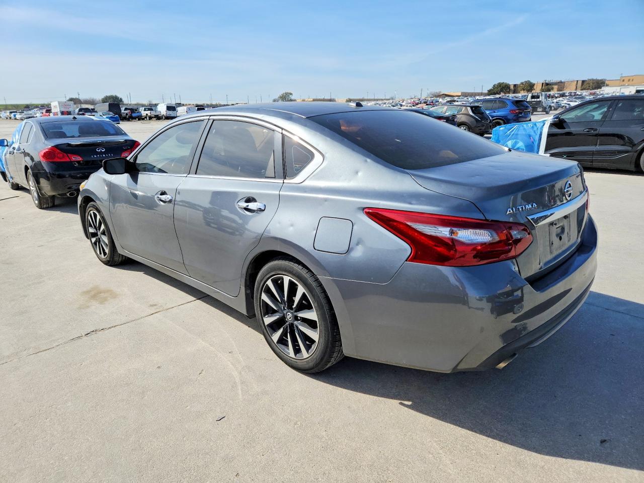 2018 Nissan Altima 2.5 Sv - Фото 2