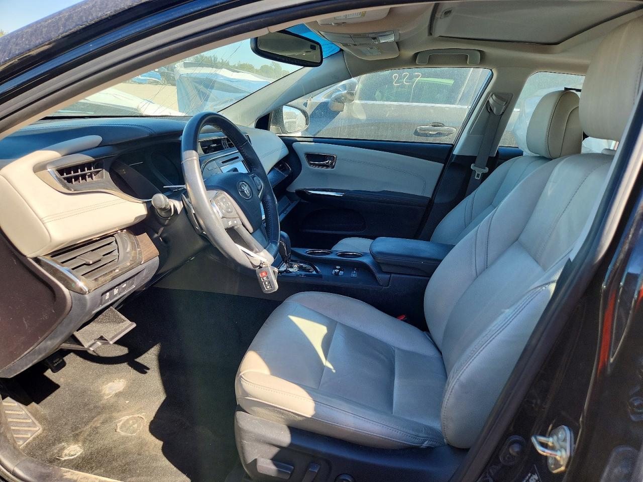 2016 Toyota Avalon Xle - Image 7