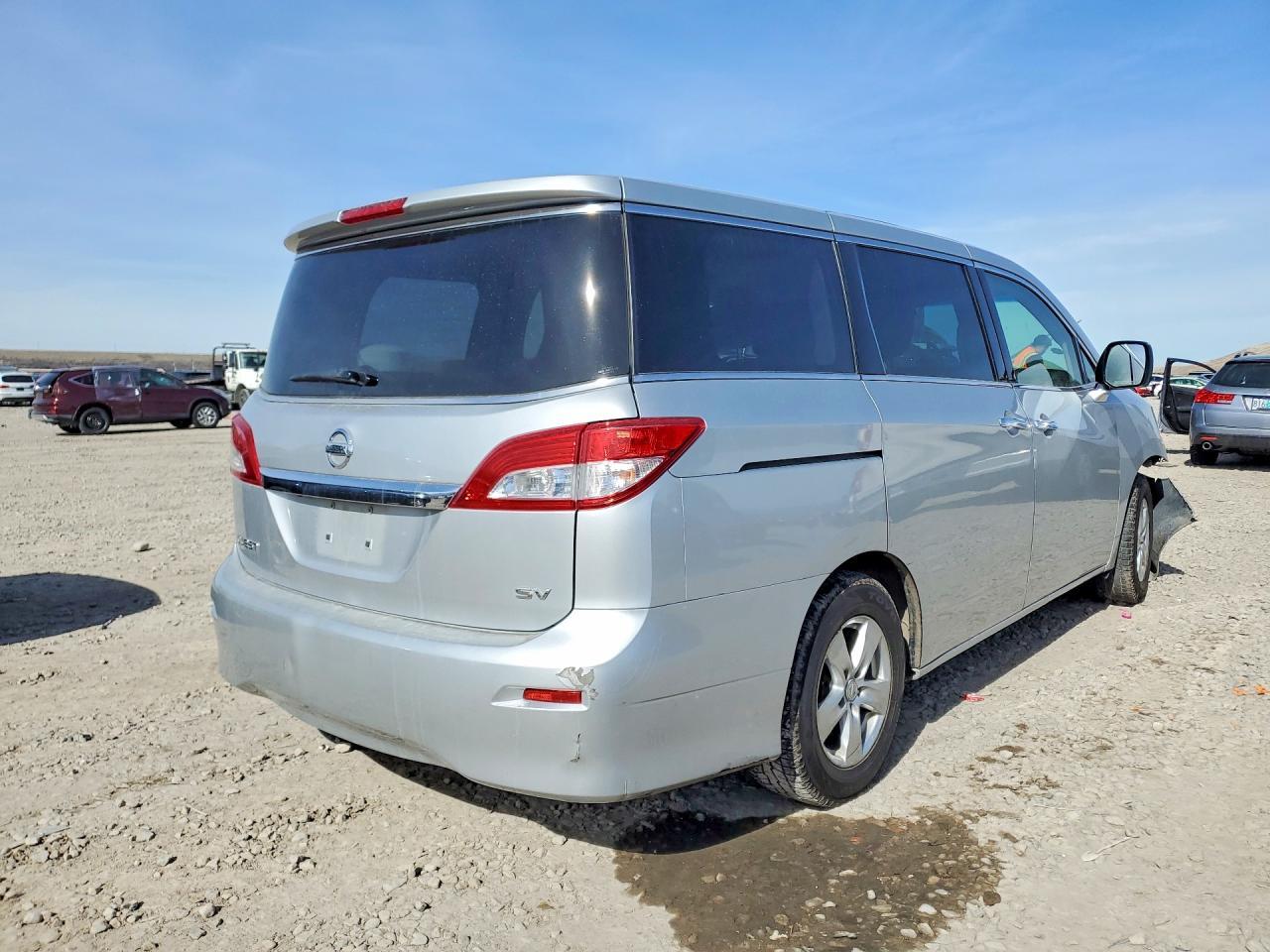 2013 Nissan Quest S - Image 3