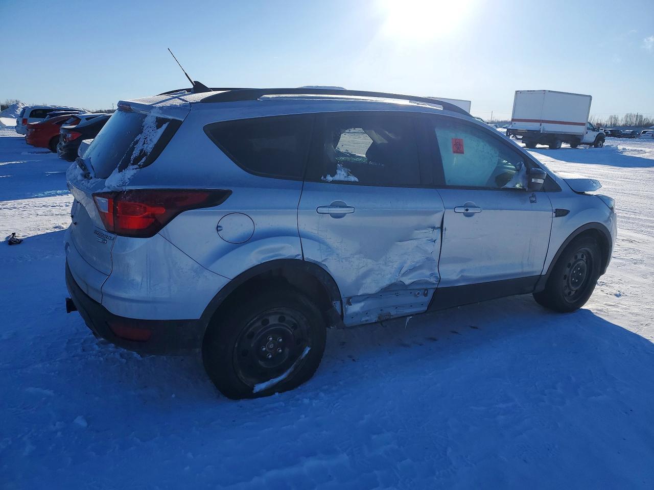 2019 Ford Escape Titanium - Image 3