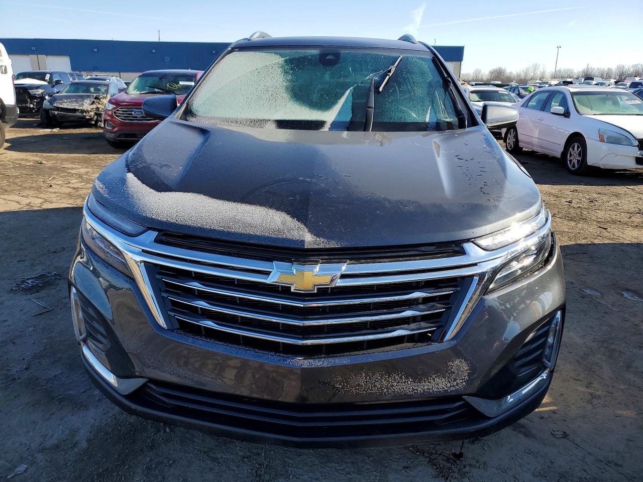 2022 Chevrolet Equinox Premier - Image 5