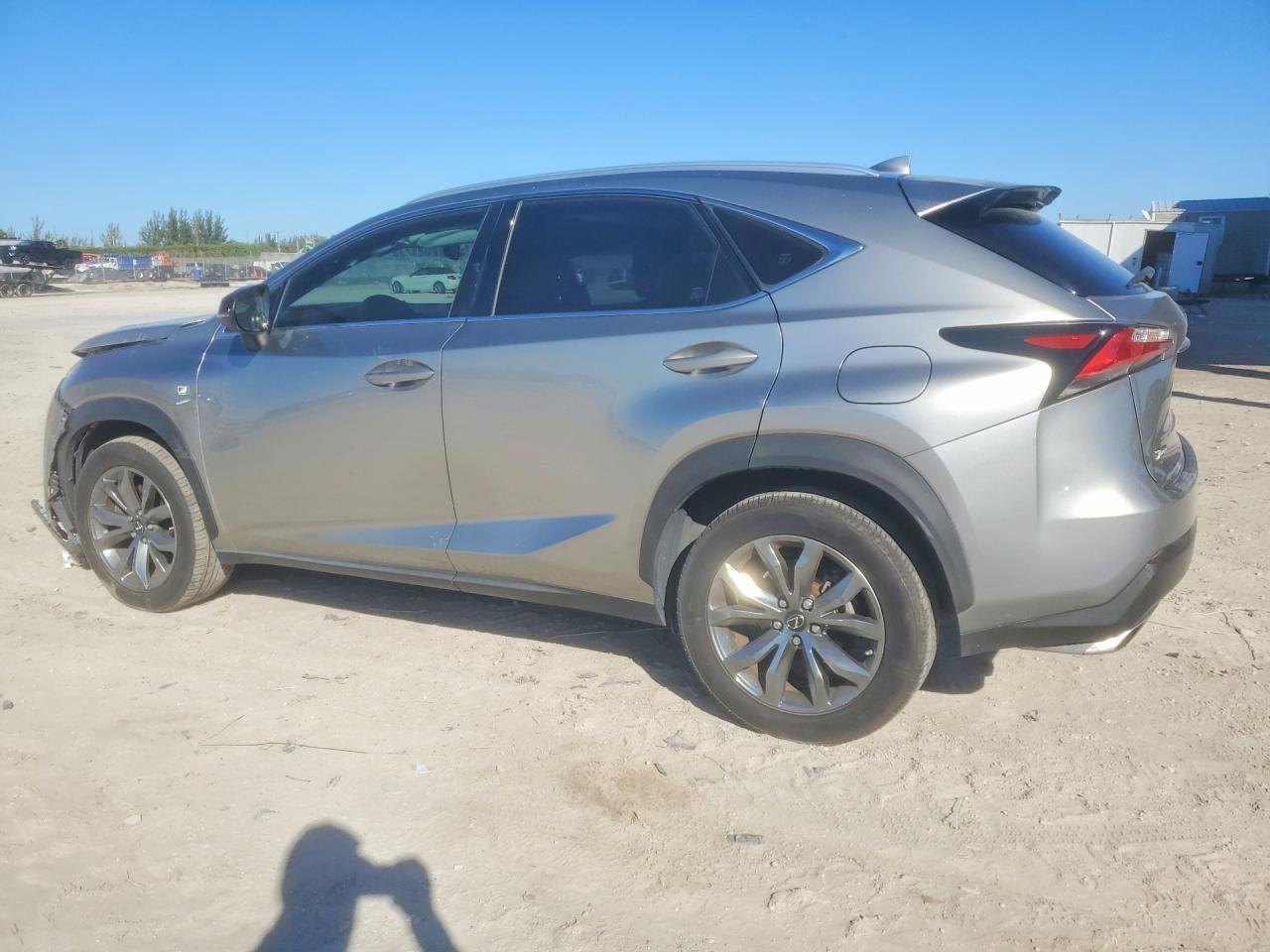 2016 Lexus Nx 200T Base - Фото 2