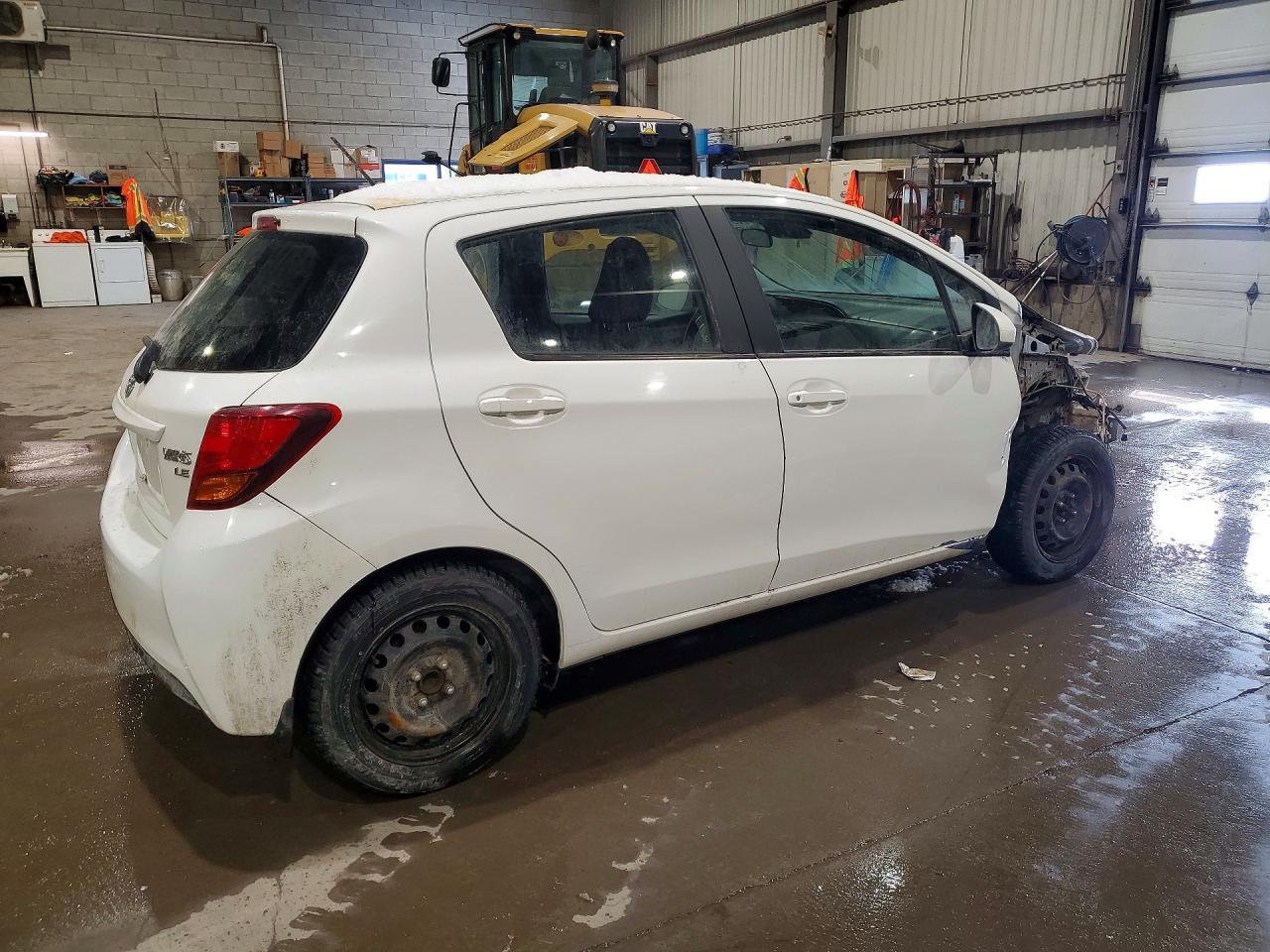 2017 Toyota Yaris - Фото 3