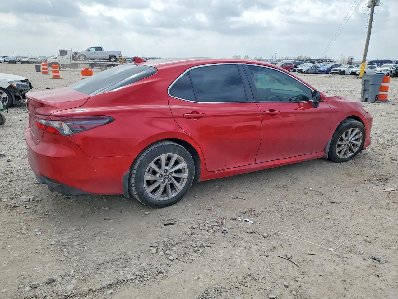 2024 Toyota Camry Le - Image 3