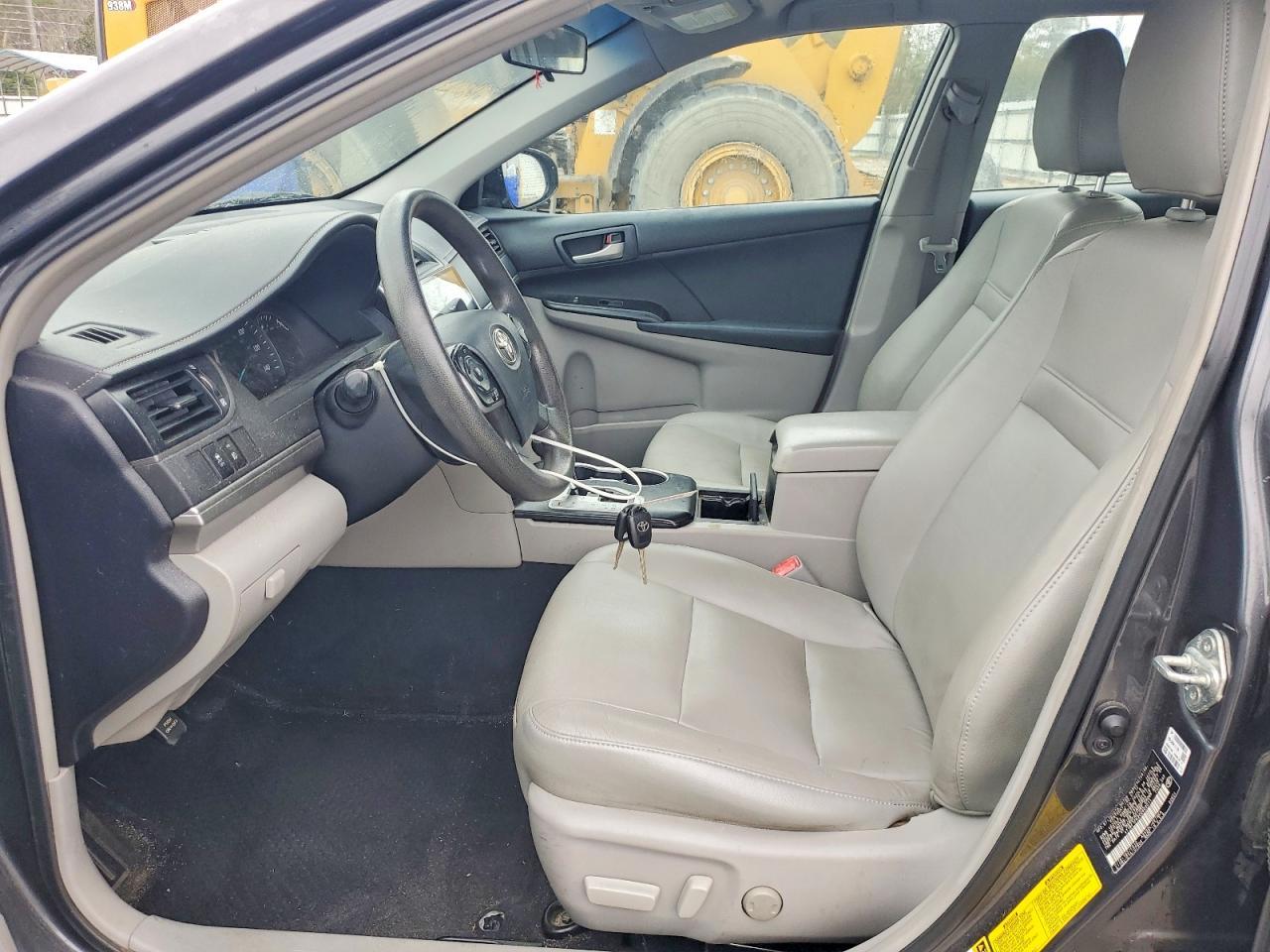 2012 Toyota Camry Le - Фото 7