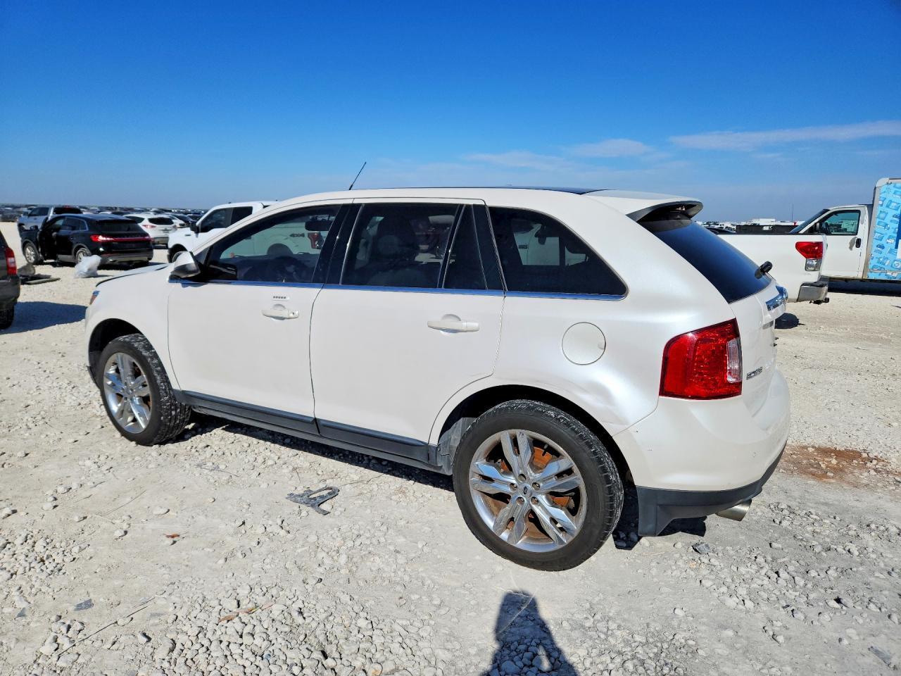 2013 Ford Edge Limited - Image 2