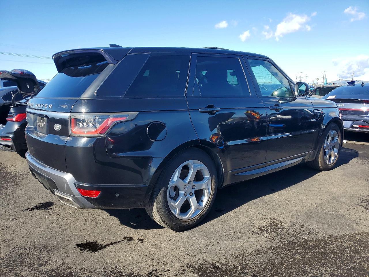 2018 Land Rover Range Rover Sport Hse - Image 3