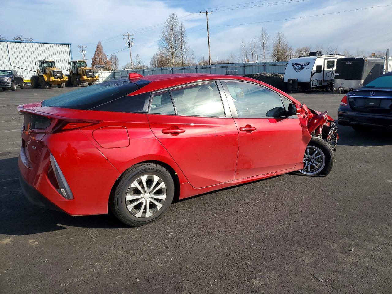 2022 Toyota Prius Prime Le - Фото 3