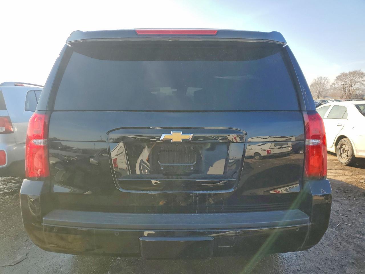 2017 Chevrolet Suburban K1500 Lt - Фото 6