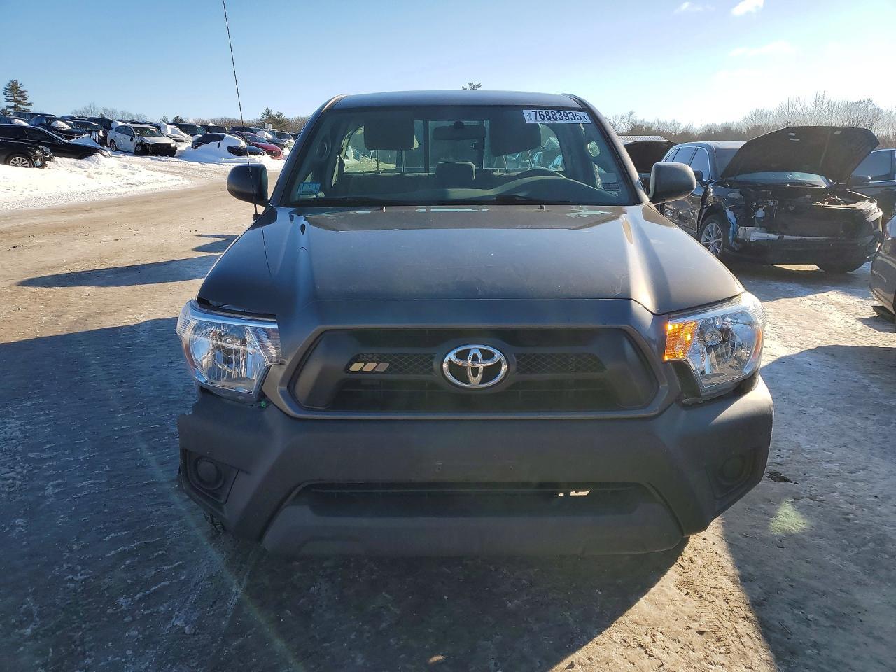 2012 Toyota Tacoma - Image 5