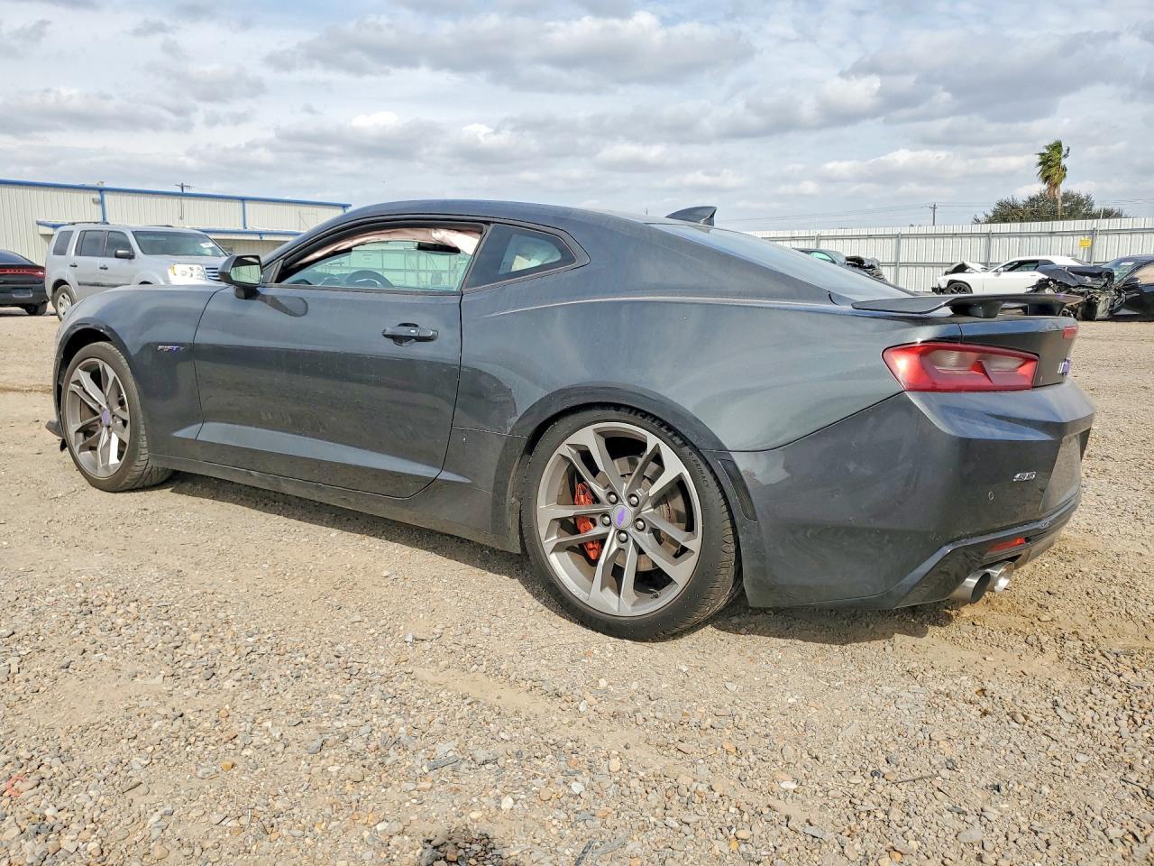 2017 Chevrolet Camaro Ss - Фото 2