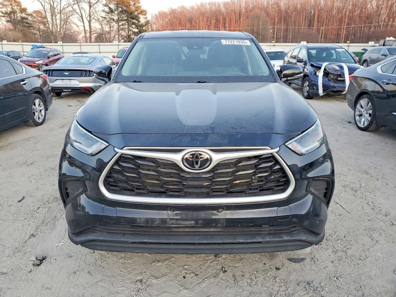 2021 Toyota Highlander L - Фото 5
