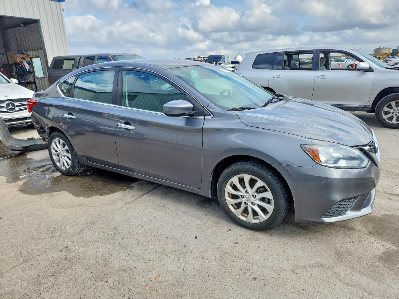 2018 Nissan Sentra Sv - Фото 4
