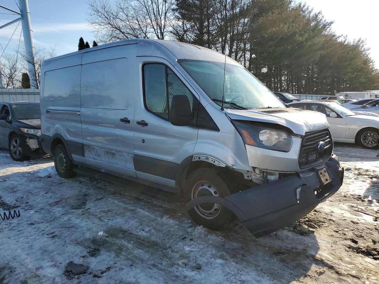 2015 Ford Transit 250 Srw Medium Roof Utility / Service Van - Фото 4