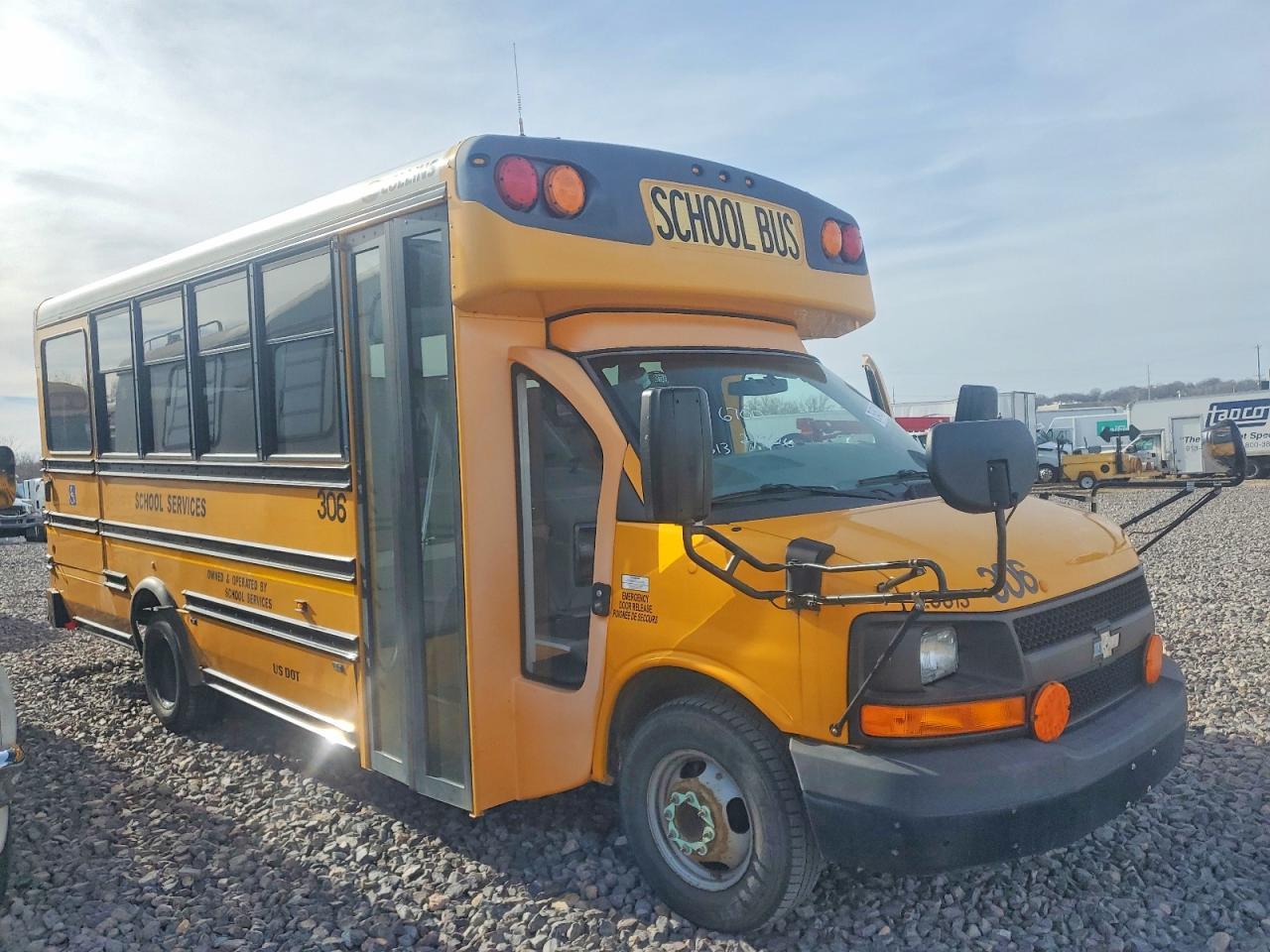 2014 Collins Bantam G4500 - School Bus