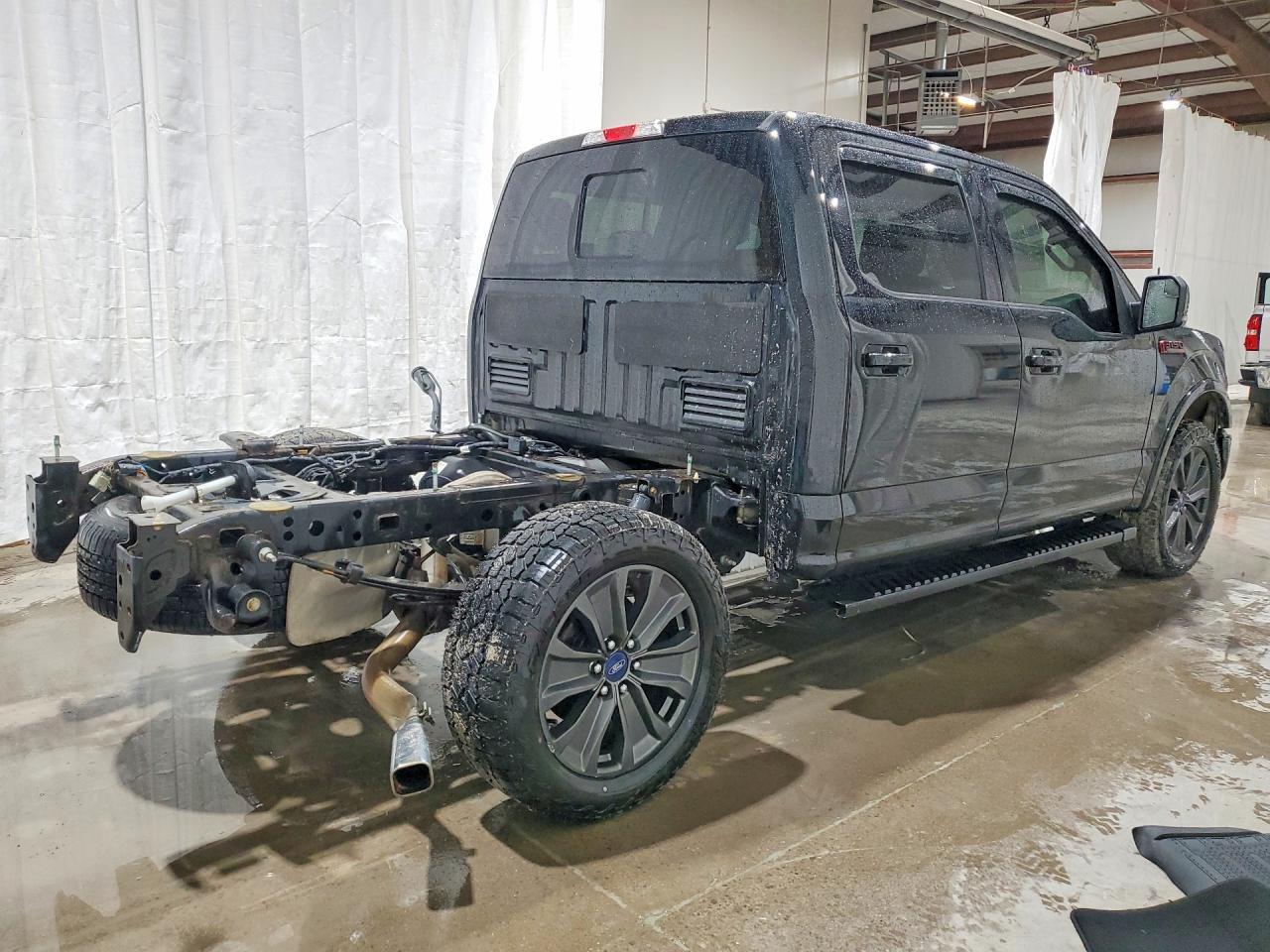 2018 Ford F150 Supercrew - Фото 3