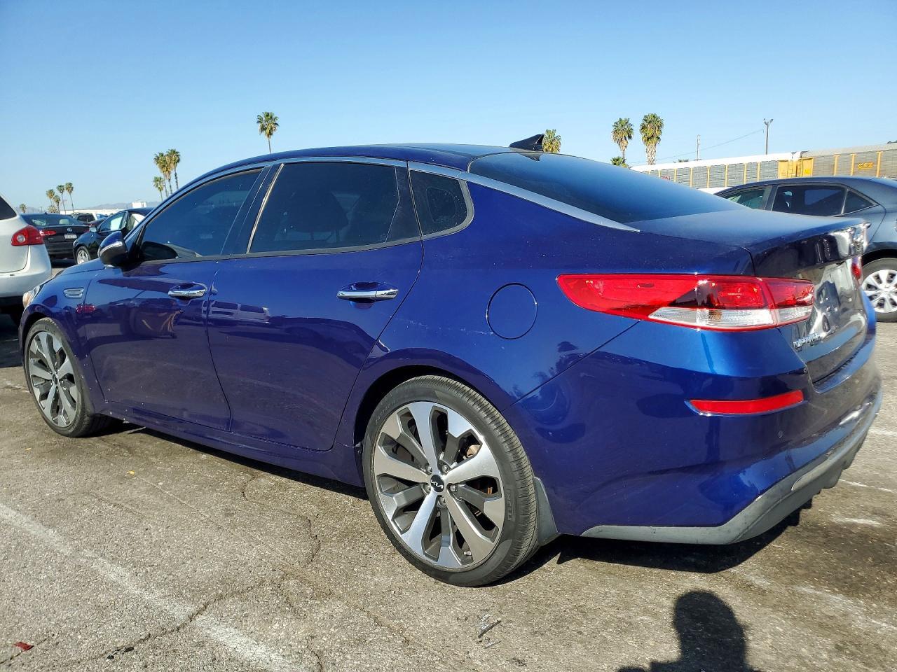 2019 Kia Optima Lx - Image 2