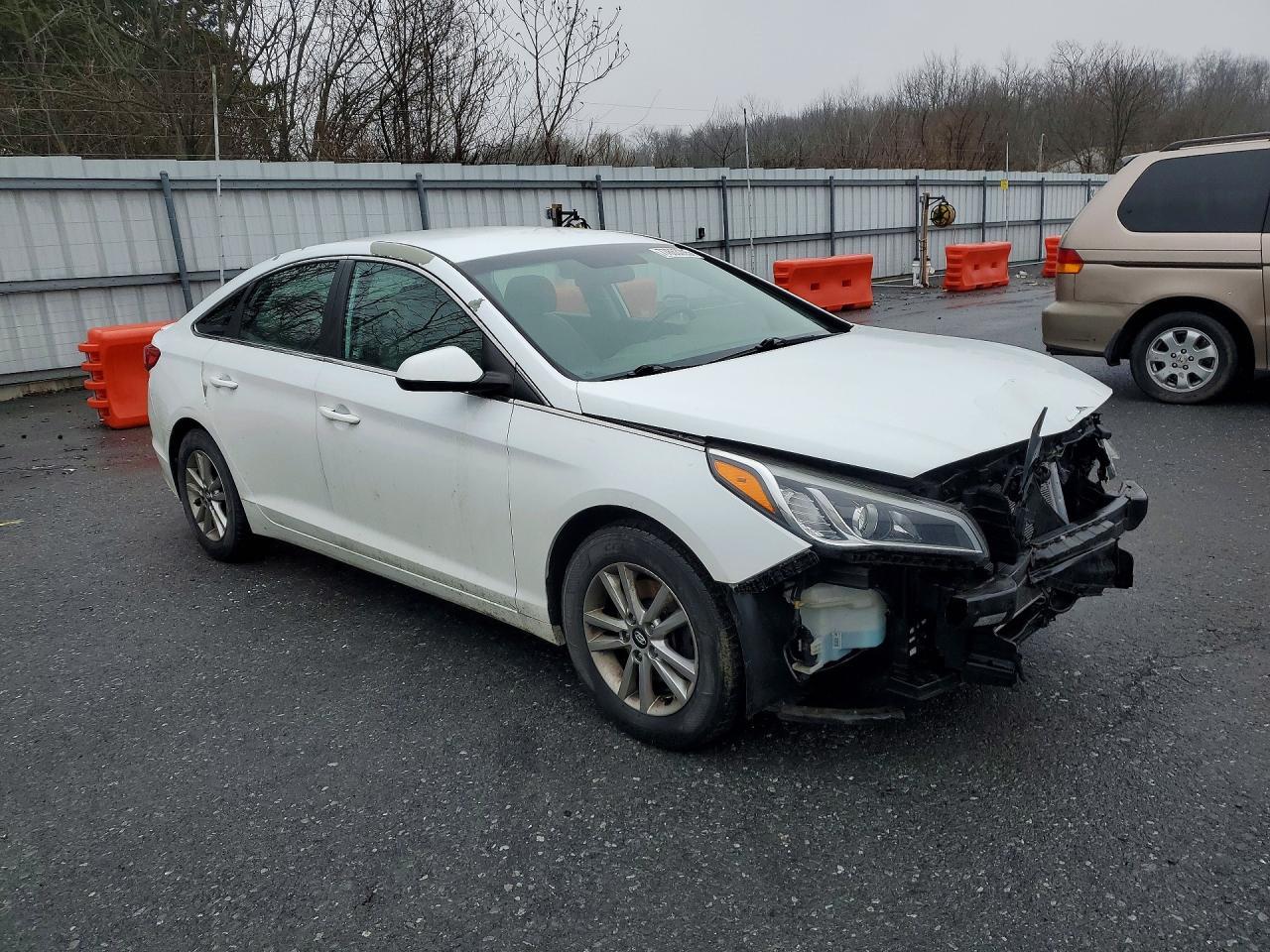 2016 Hyundai Sonata Se - Фото 4
