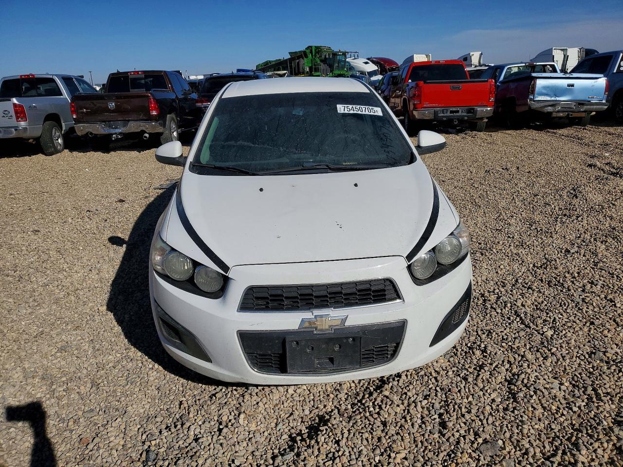 2015 Chevrolet Sonic Lt - Фото 5