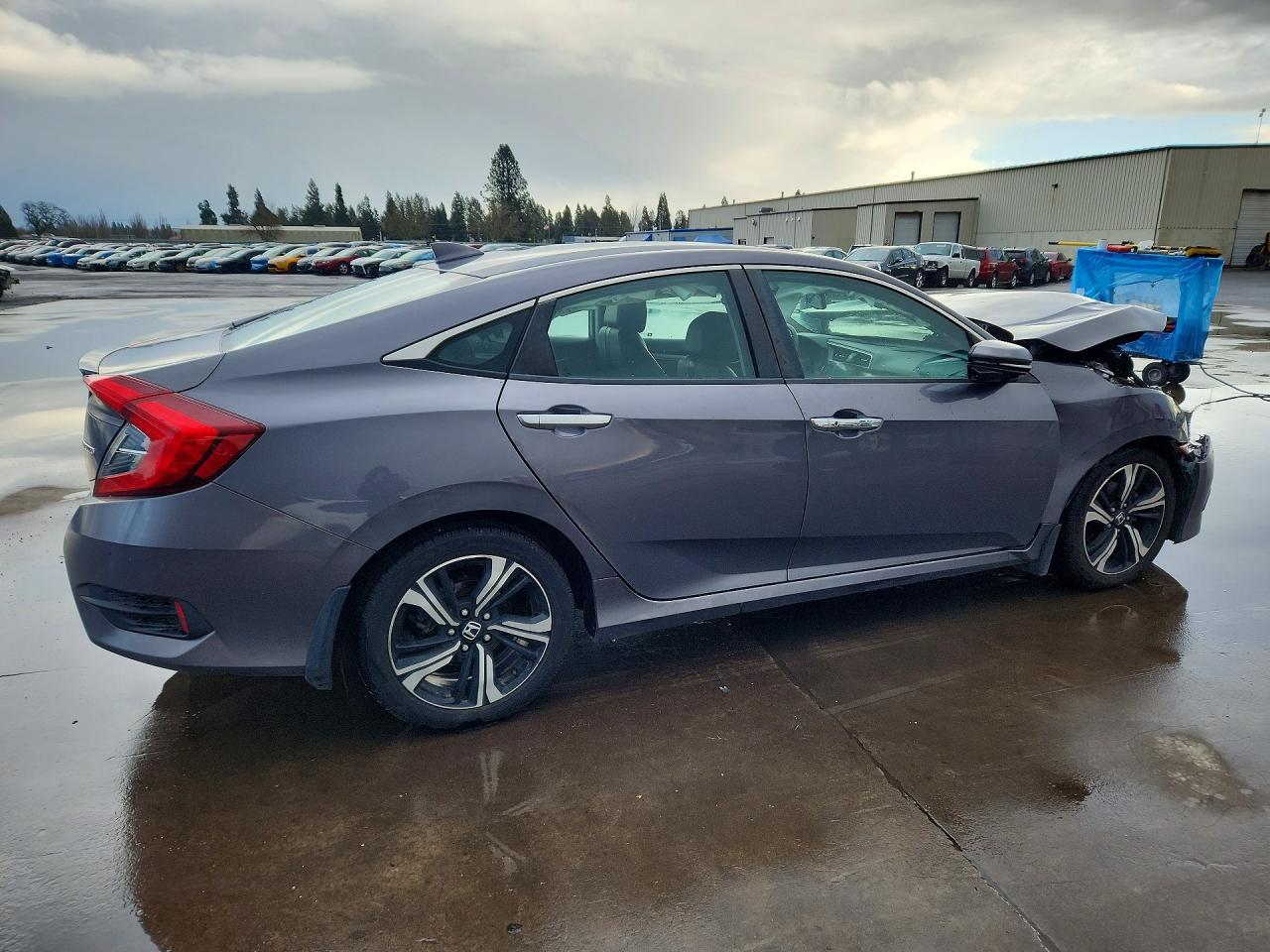 2017 Honda Civic Touring - Фото 3