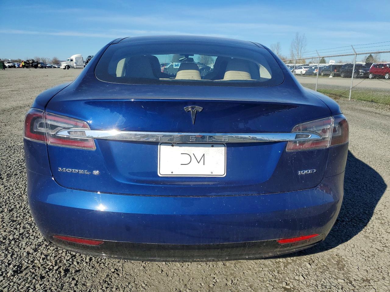 2017 Tesla Model S - Фото 6