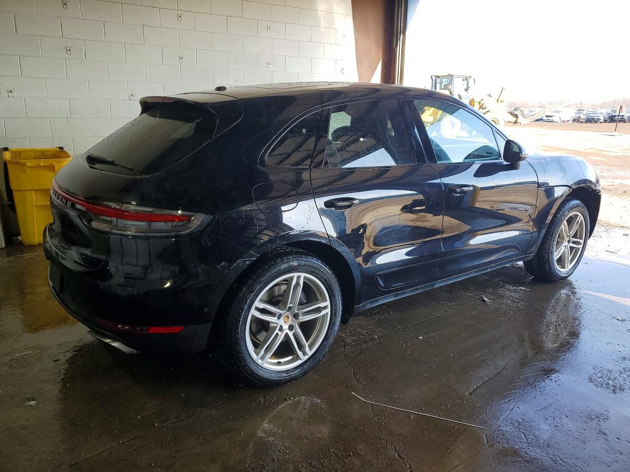 2020 Porsche Macan - Фото 3
