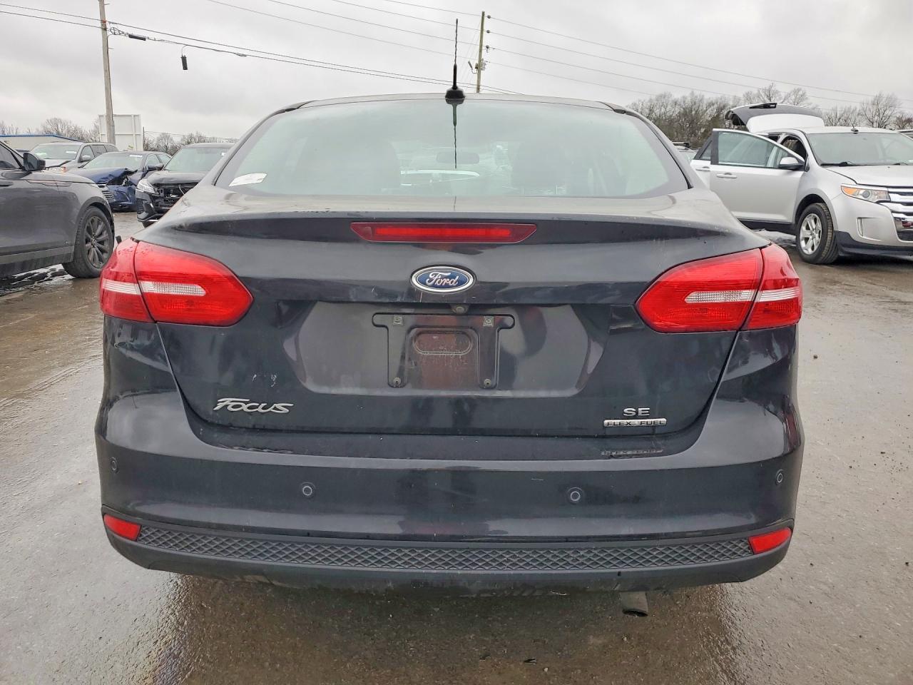 2016 Ford Focus Se - Фото 6