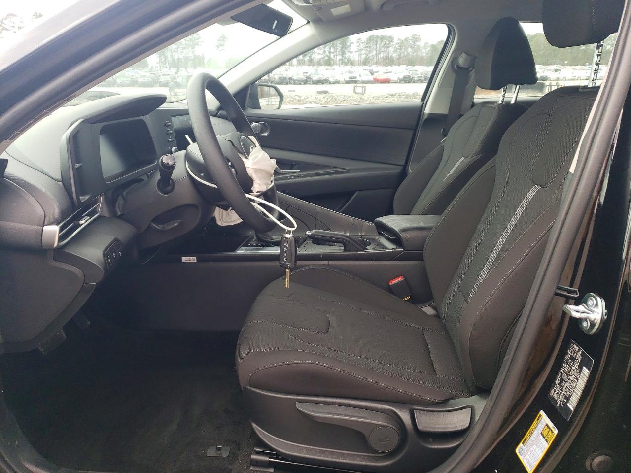 2026 Hyundai Elantra Se - Фото 7