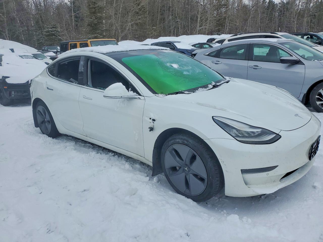 2020 Tesla Model 3 - Фото 4