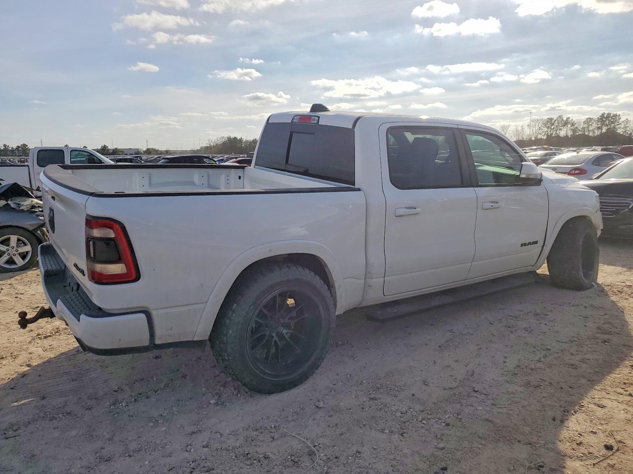 2020 Ram 1500 Laramie - Image 3