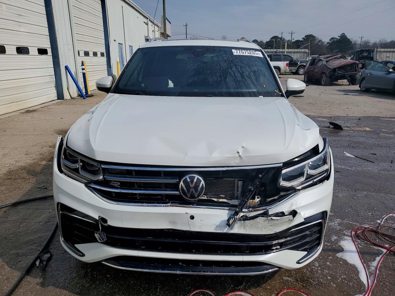 2022 Volkswagen Tiguan Sel R-Line - Фото 5