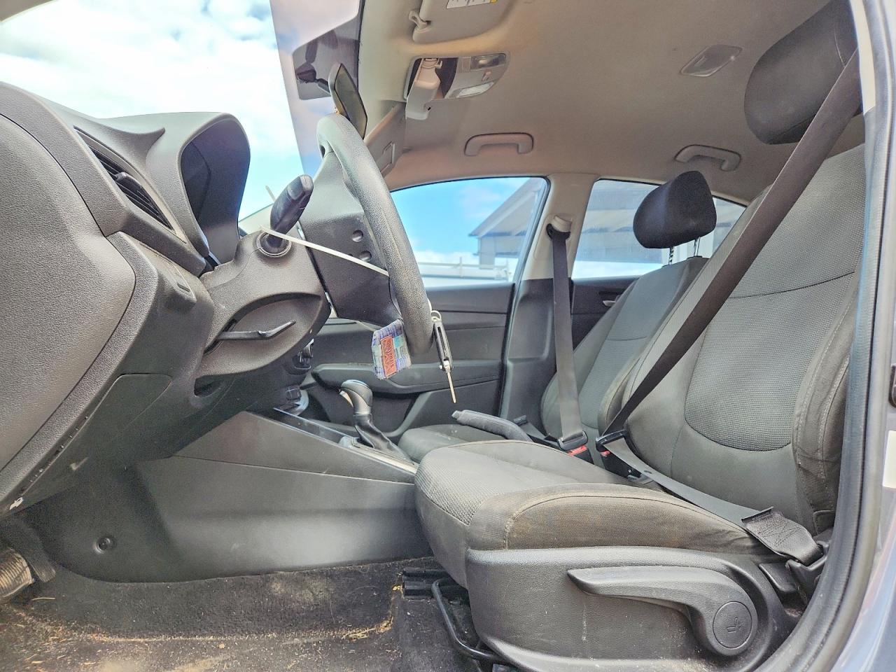 2019 Hyundai Accent Se - Image 7