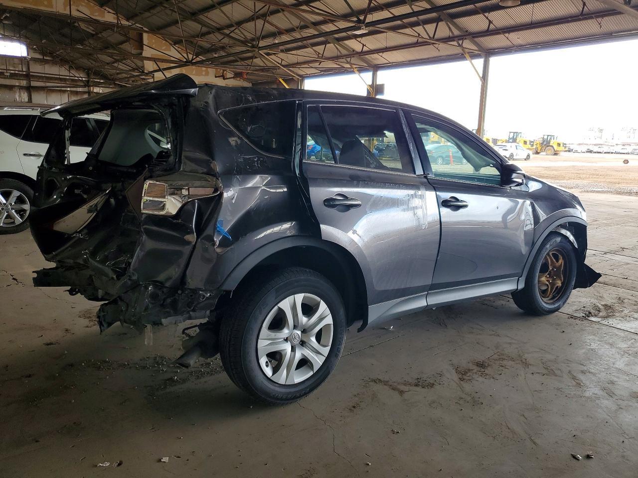 2015 Toyota Rav4 Le - Image 3