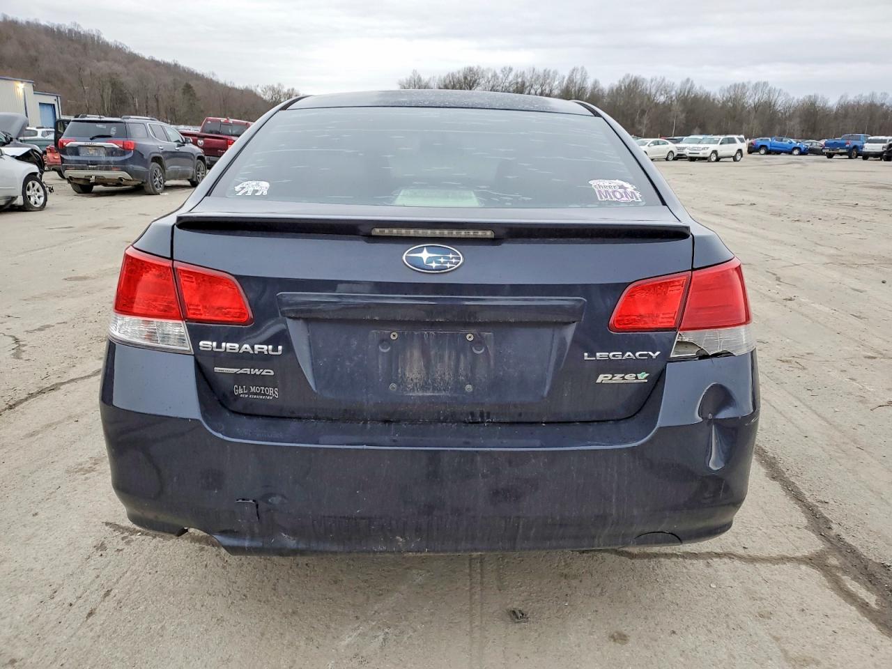 2013 Subaru Legacy 2.5I Premium - Фото 6