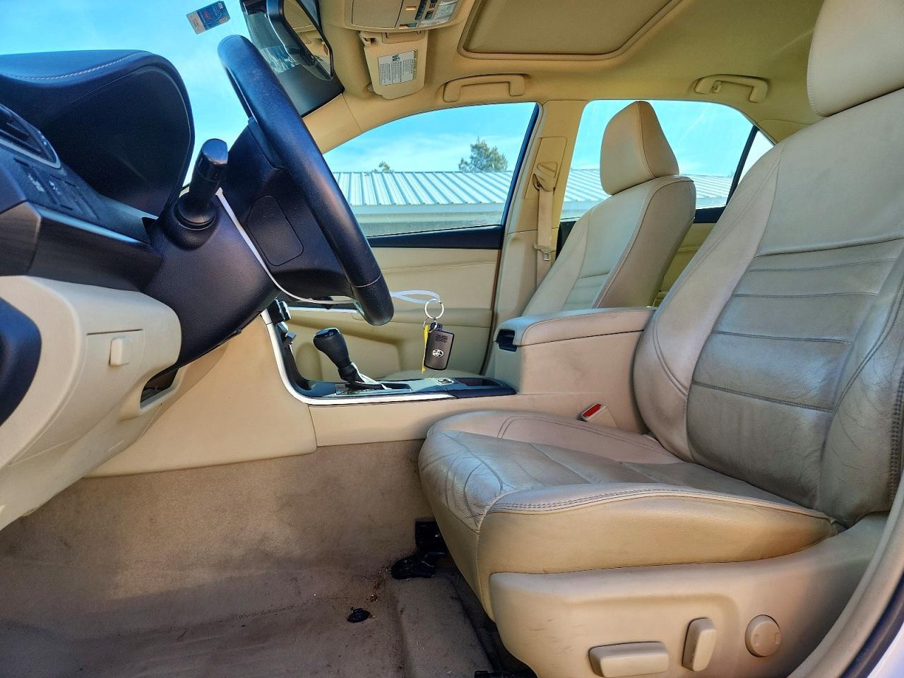 2015 Toyota Camry Le - Image 7